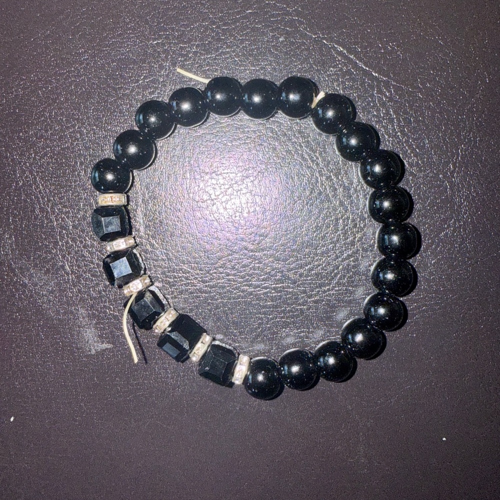 🛍️ Black Bracelet🛍️